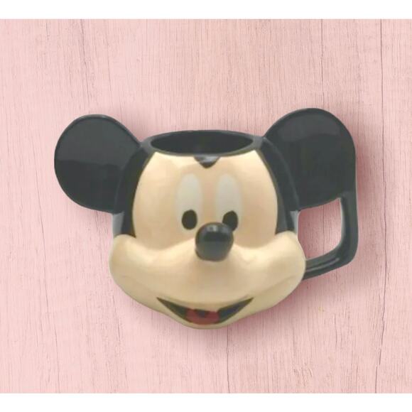 Disney Mickey & Minnie 3D Sculpted 14oz Head Mugs - Picture 4 of 4